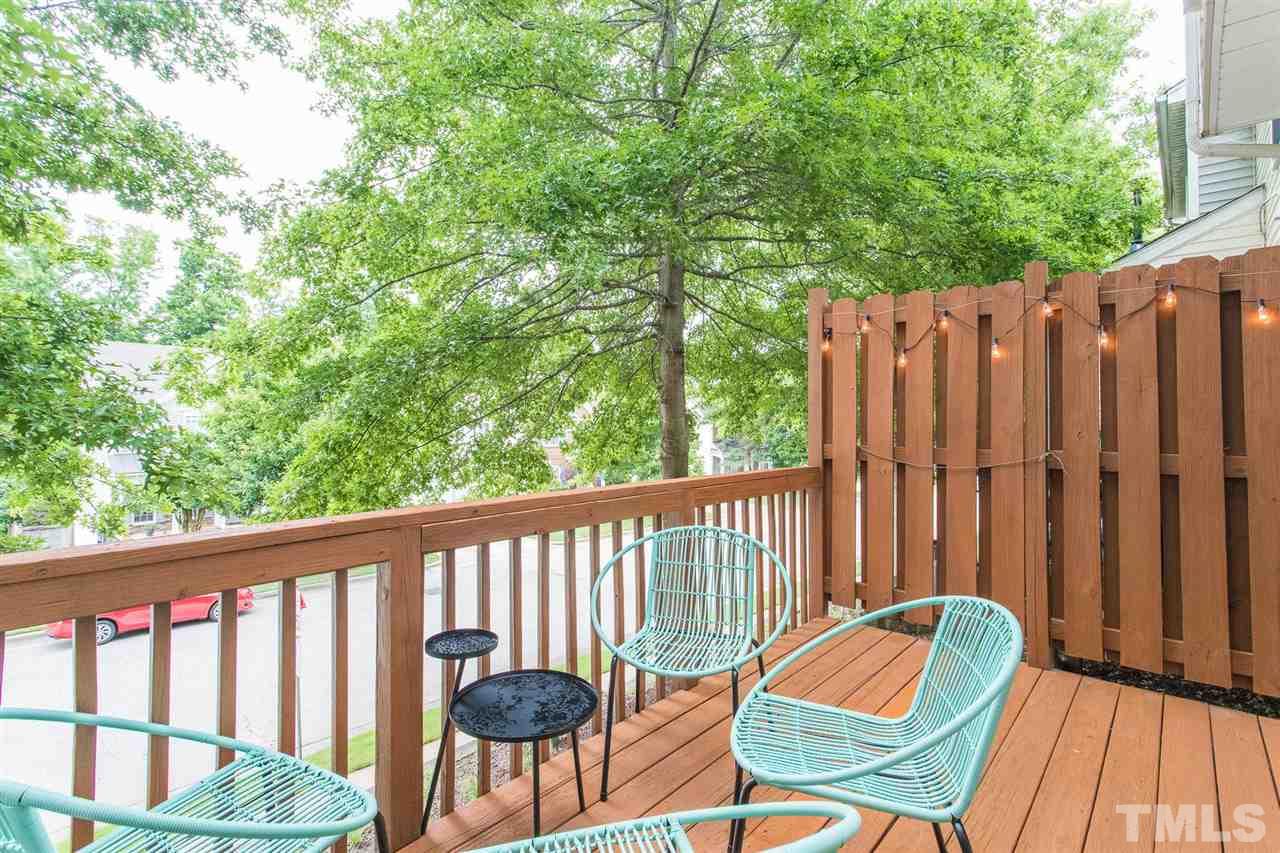 8105 Rhiannon Road Raleigh, NC 27613 - Photo 23 of 26