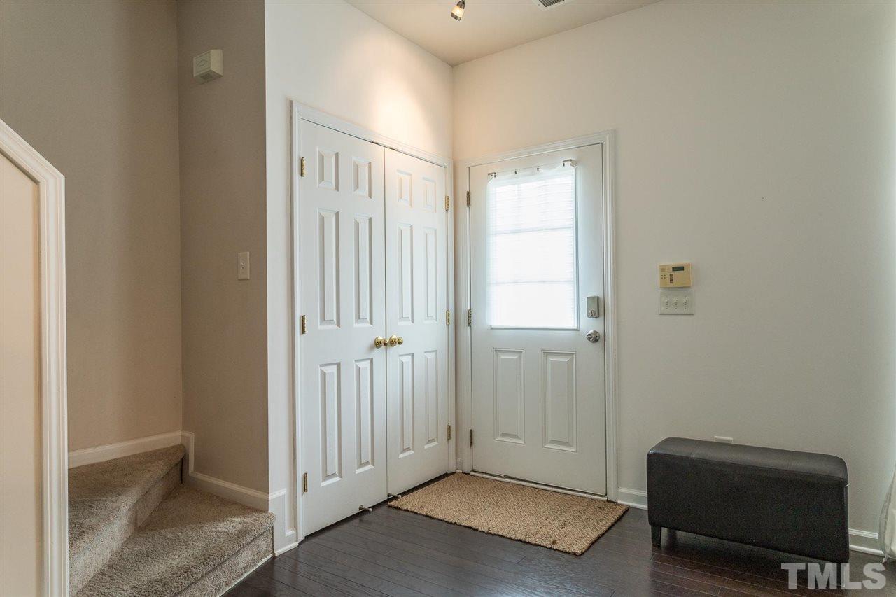 8105 Rhiannon Road Raleigh, NC 27613 - Photo 7 of 26
