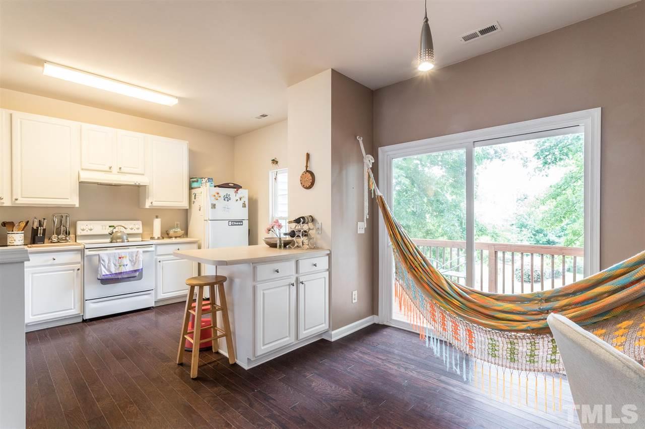 8105 Rhiannon Road Raleigh, NC 27613 - Photo 8 of 26
