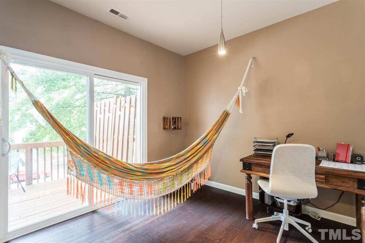8105 Rhiannon Road Raleigh, NC 27613 - Photo 9 of 26