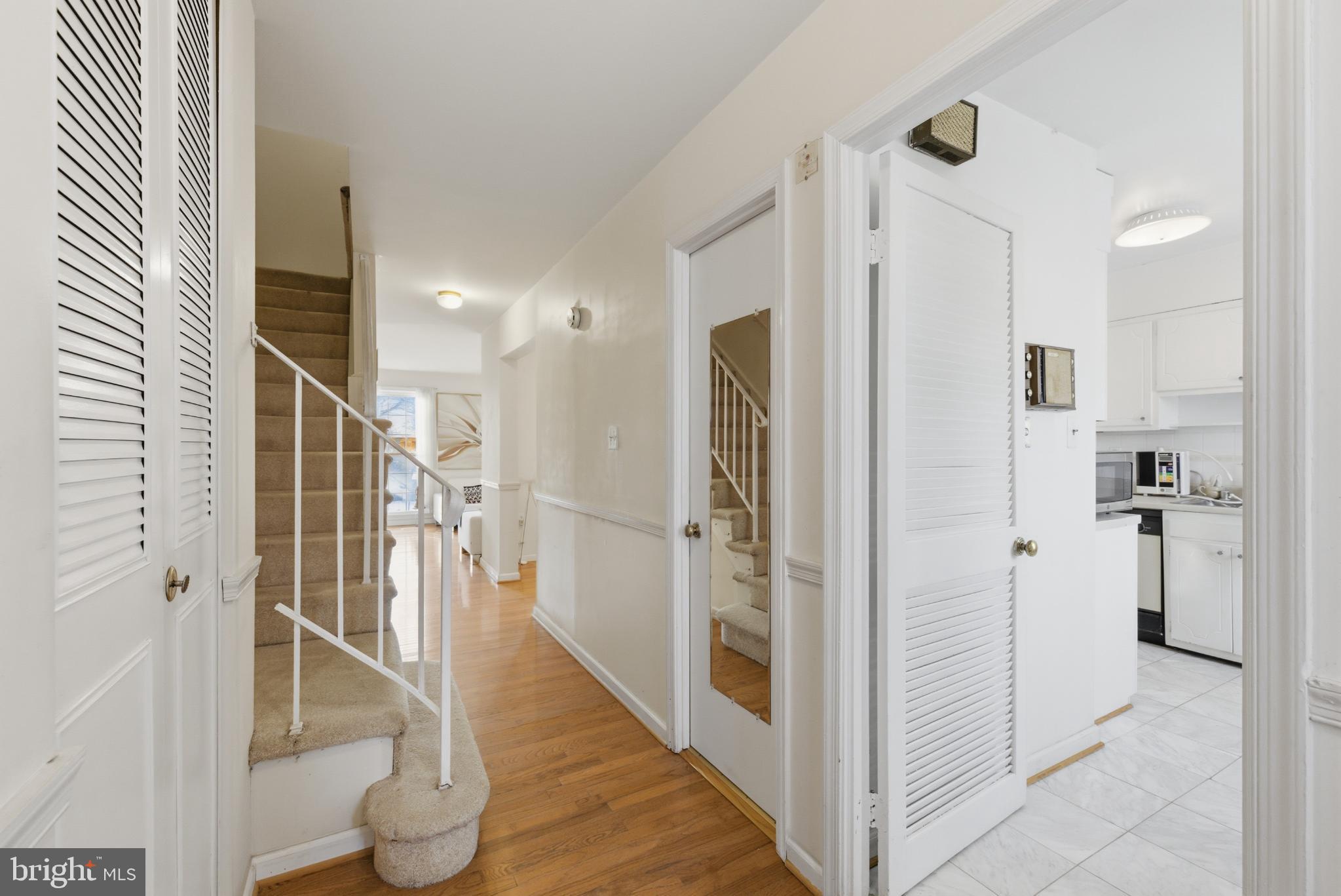 7227 Evanston Road Springfield, VA 22150 - Photo 4 of 44 Entryway with warm wooden floors.
