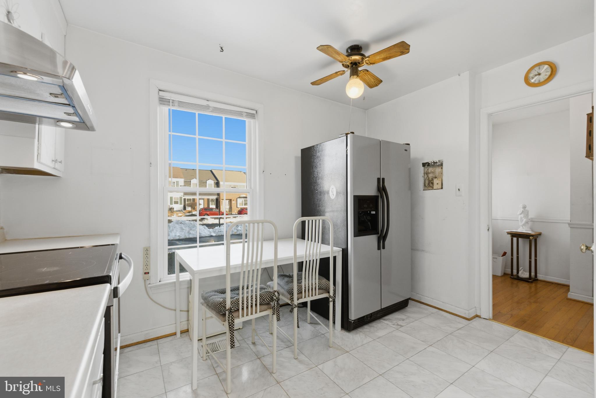 7227 Evanston Road Springfield, VA 22150 - Photo 9 of 44 Kitchen