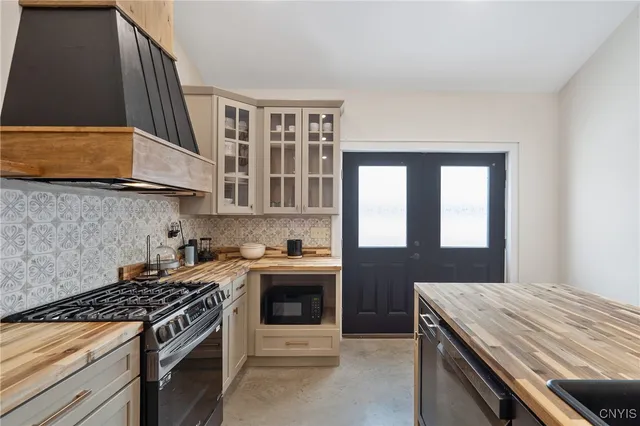 $777,000 | 144 County Rte 37, Hastings, NY 13036