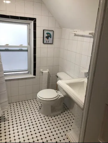 $2,400 | 43 Liberty Place, Unit 3, Weehawken, NJ 07086