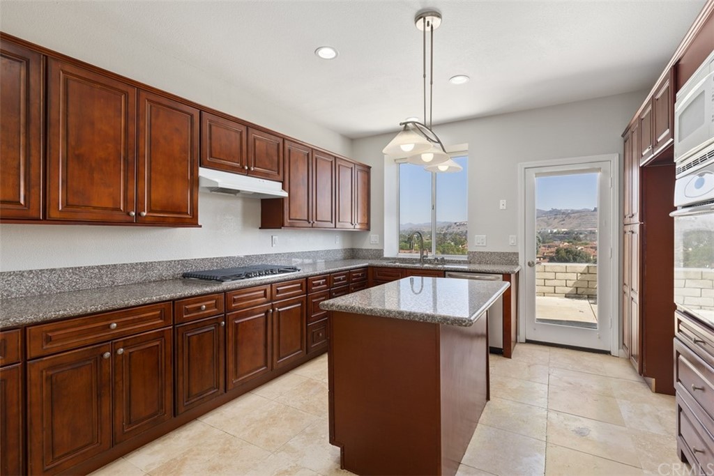 33696 Bridgehampton Drive Dana Point, CA 92629 - Photo 14 of 50