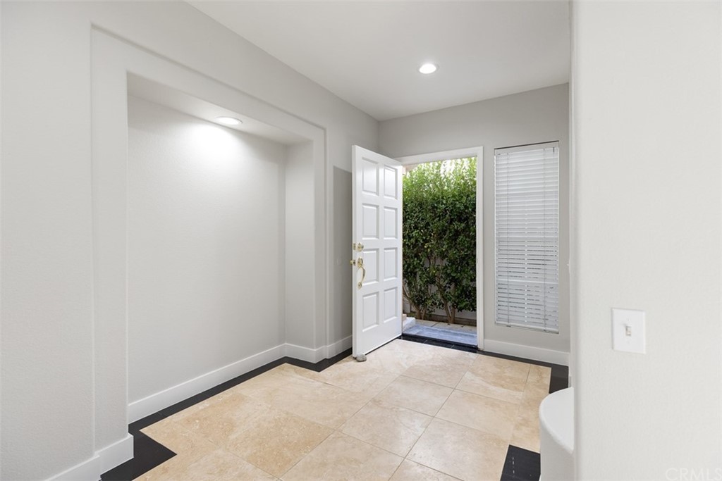 33696 Bridgehampton Drive Dana Point, CA 92629 - Photo 5 of 50