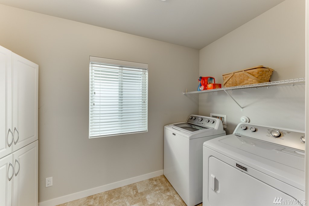 18326 13th Drive Southeast Bothell, WA 98012 - Photo 14 of 31 Gallery Image 14