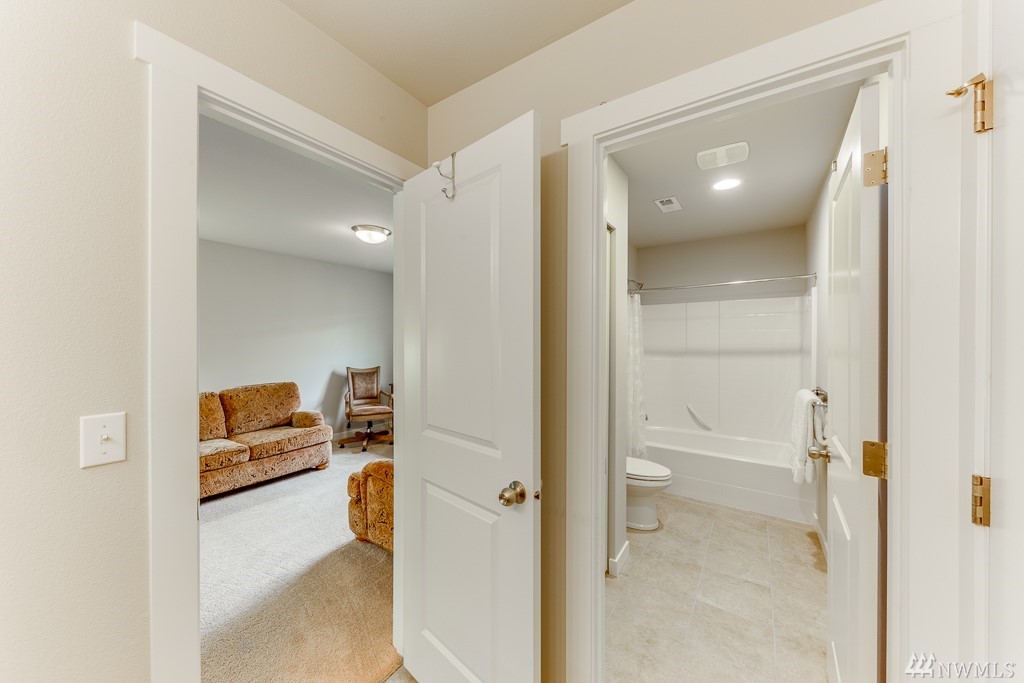 18326 13th Drive Southeast Bothell, WA 98012 - Photo 20 of 31 Gallery Image 20