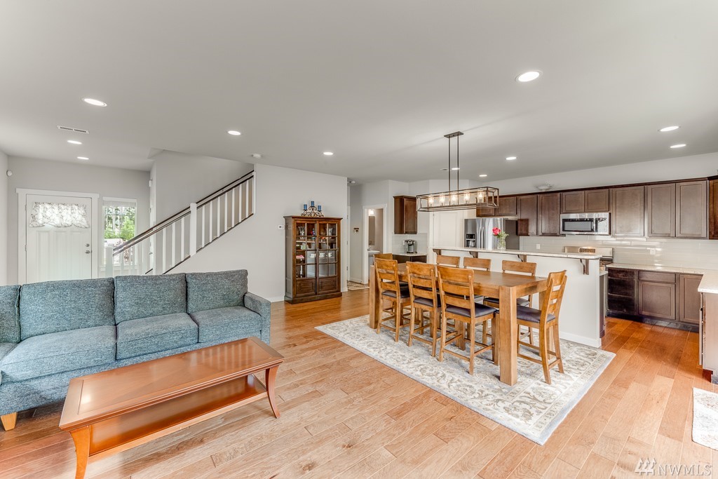 18326 13th Drive Southeast Bothell, WA 98012 - Photo 7 of 31 Gallery Image 7