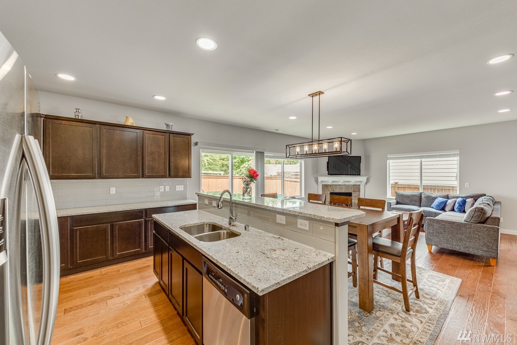 18326 13th Drive Southeast Bothell, WA 98012 - Photo 9 of 31 Gallery Image 9