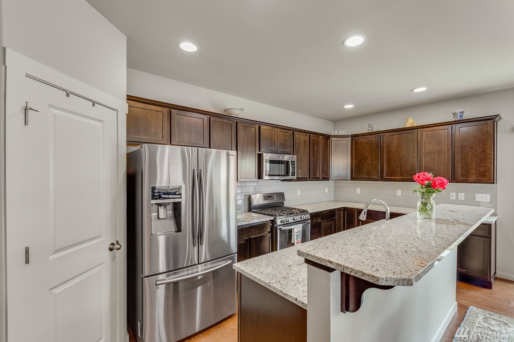 18326 13th Drive Southeast Bothell, WA 98012 - Photo 10 of 31 Gallery Image 10