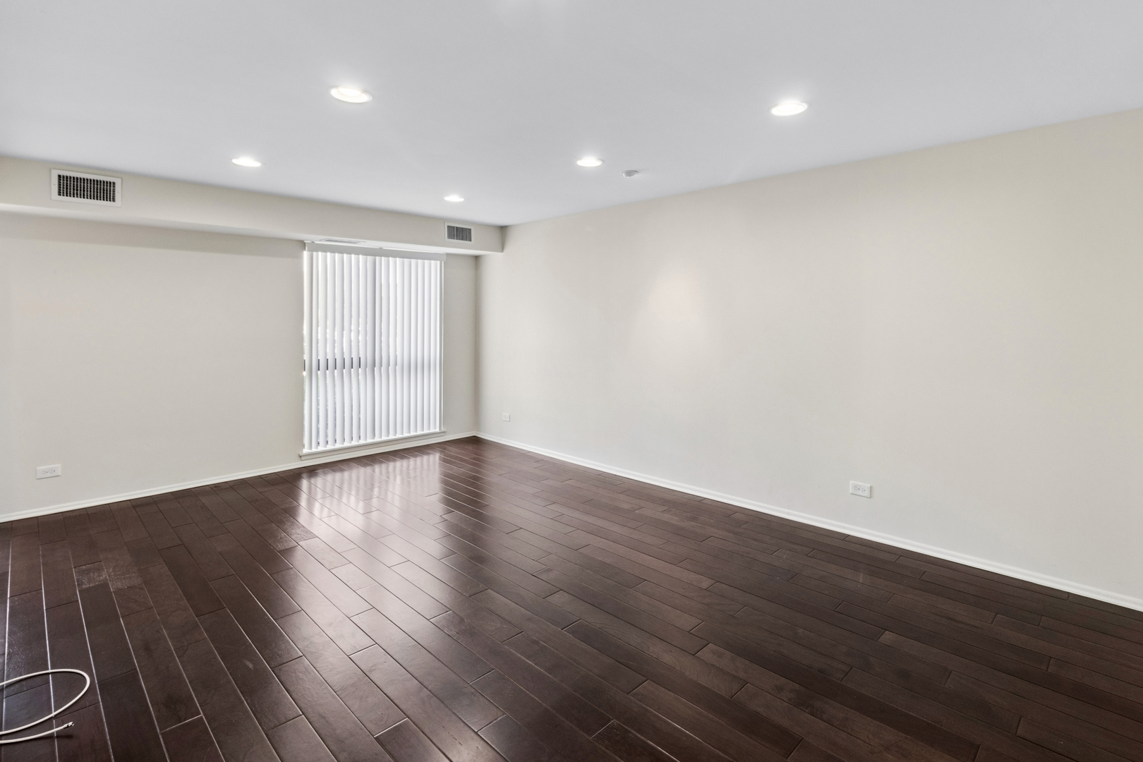 701 Forum Square, Unit 108 Glenview, IL 60025 - Photo 3 of 21