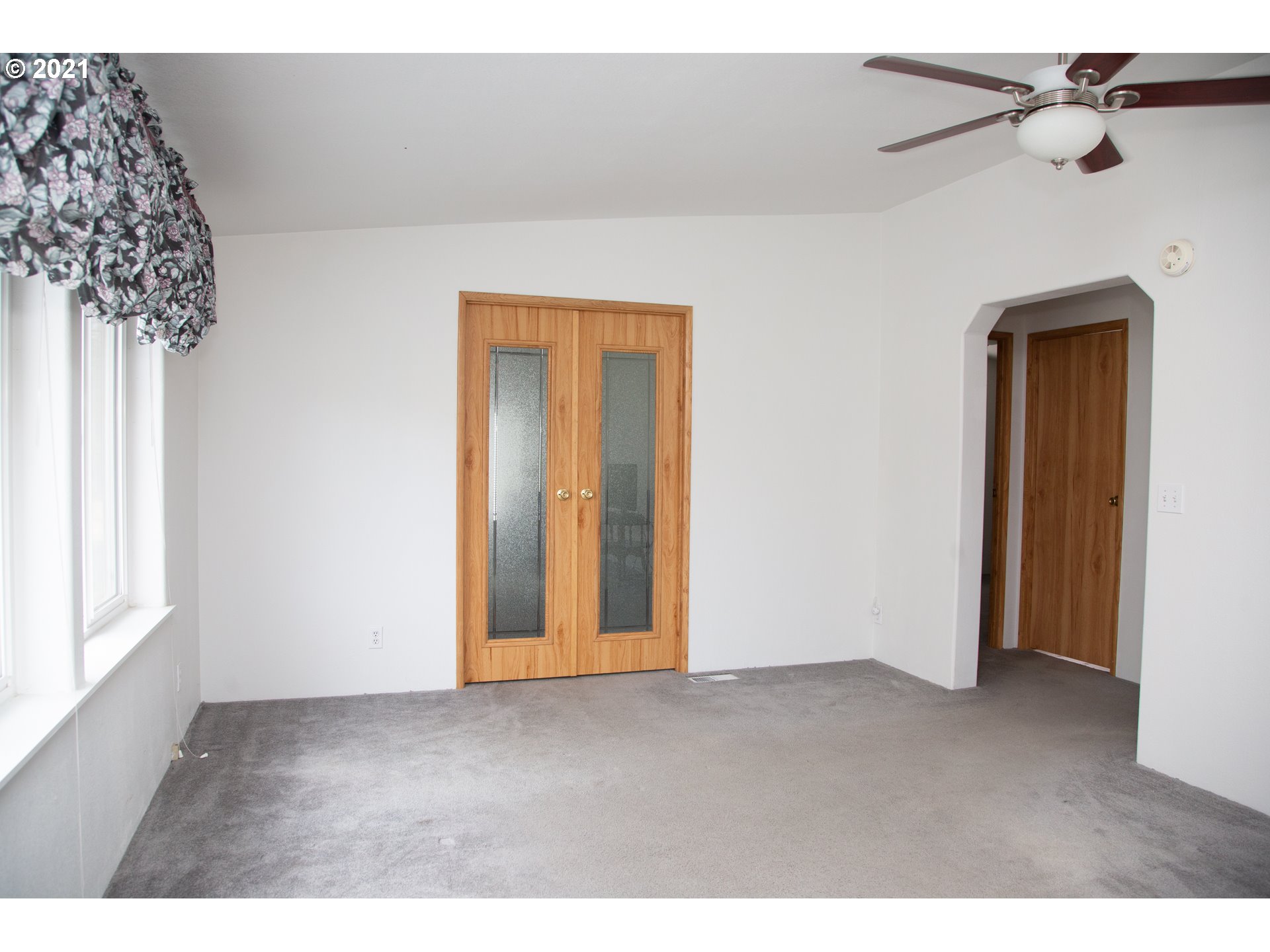 134 South Louisa Road Tygh Valley, OR 97063 - Photo 8 of 29 Gallery Image 8