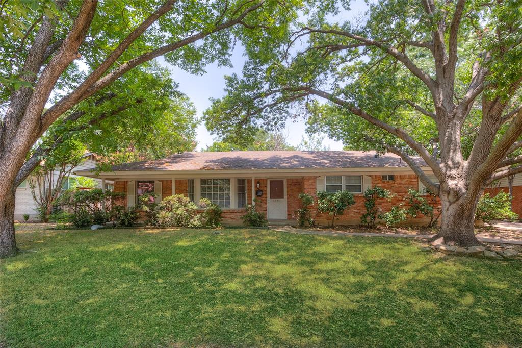 6948 Valhalla Road Fort Worth, TX 76116 - Photo 2 of 36