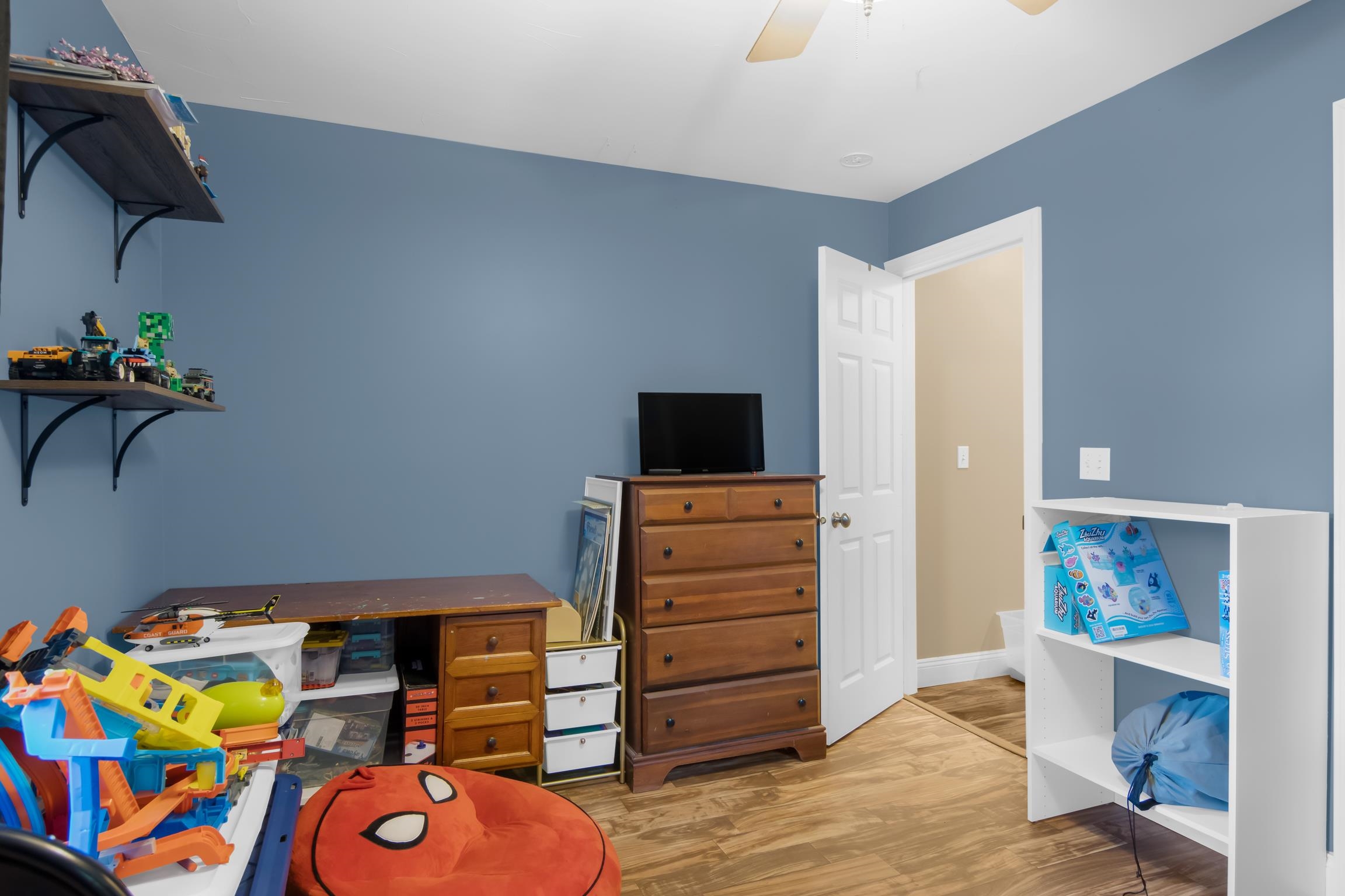 335 South South Long Lake Road Traverse City, MI 49685 - Photo 16 of 28 Gallery Image 16