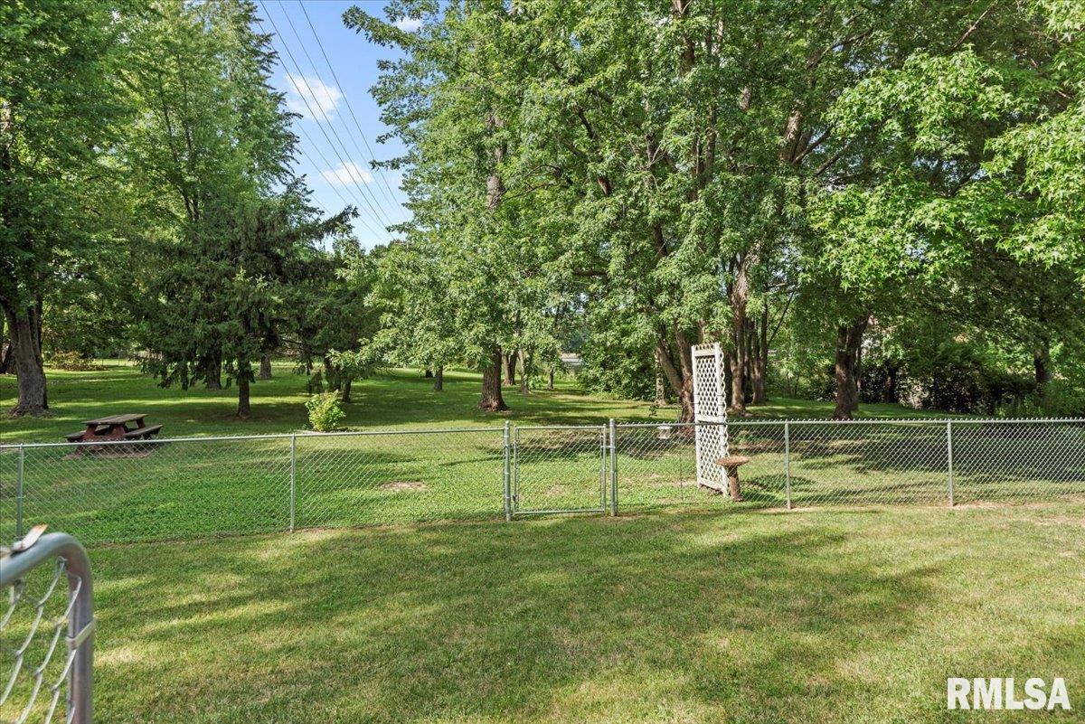 3128 Superior Drive Springfield, IL 62707 - Photo 42 of 42 Gallery Image 42