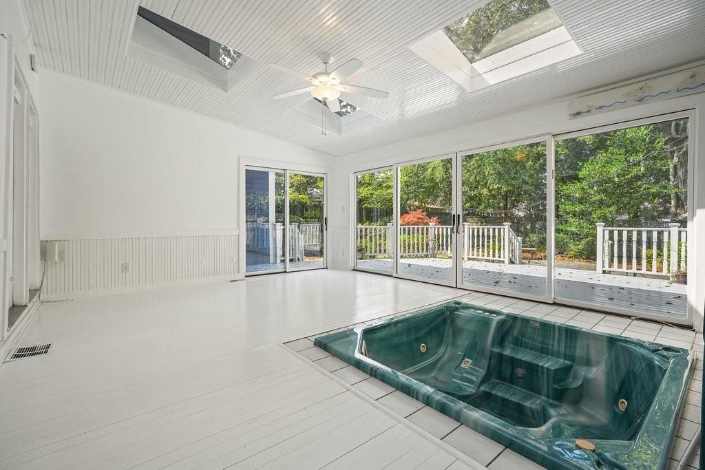 102 Howell Street Northeast Atlanta, GA 30312 - Photo 20 of 40