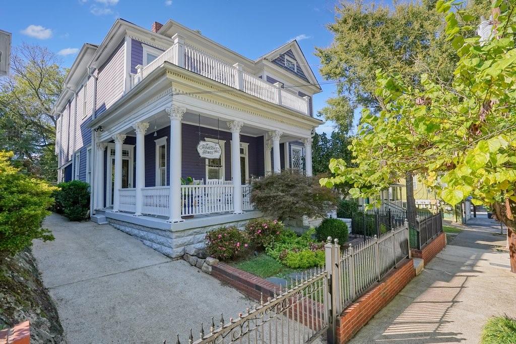 102 Howell Street Northeast Atlanta, GA 30312 - Photo 2 of 40