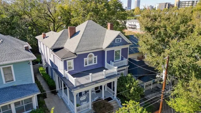 a view of a house with a street view