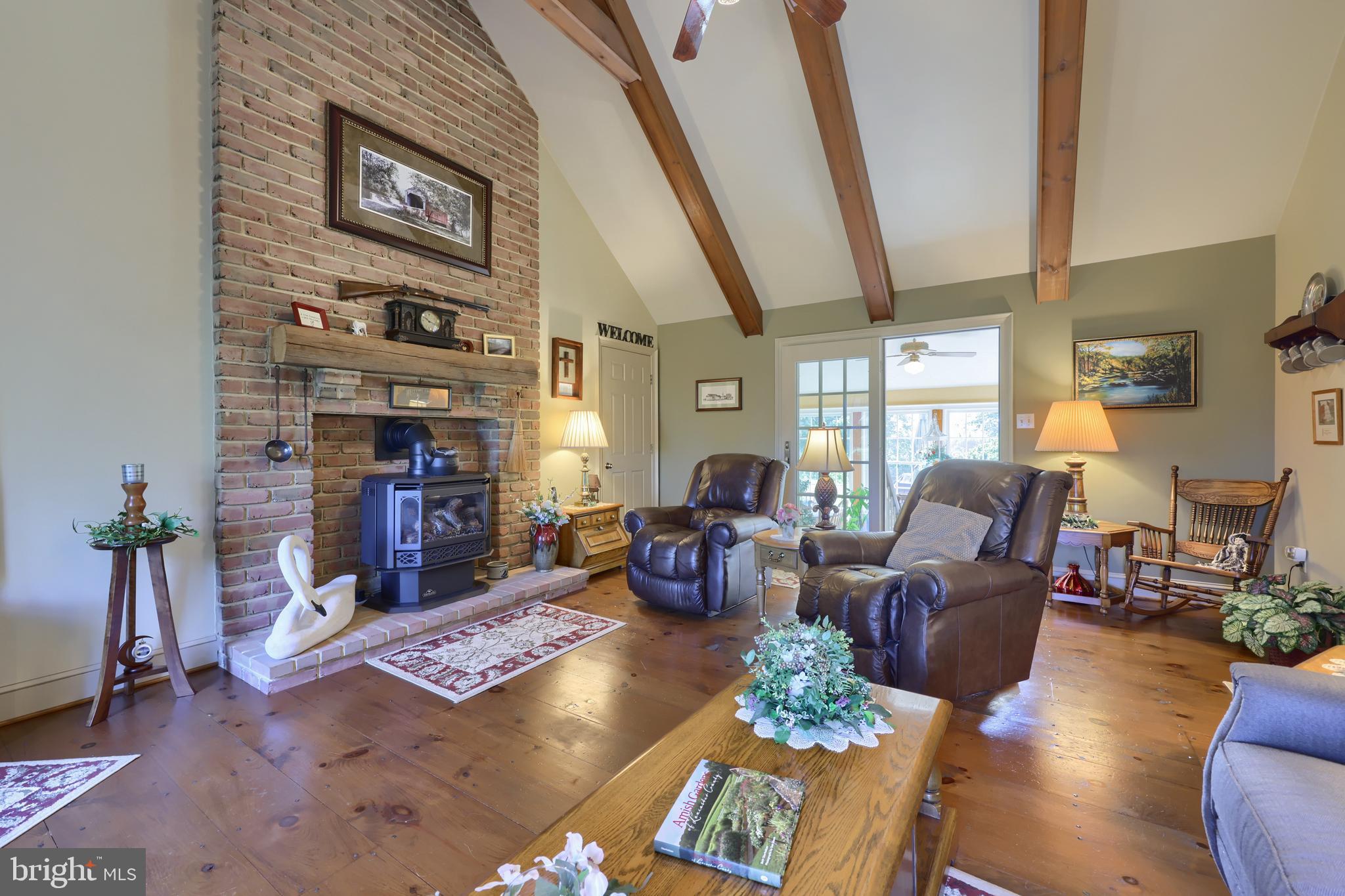 2070 Creek Hill Road Lancaster, PA 17601 - Photo 18 of 101