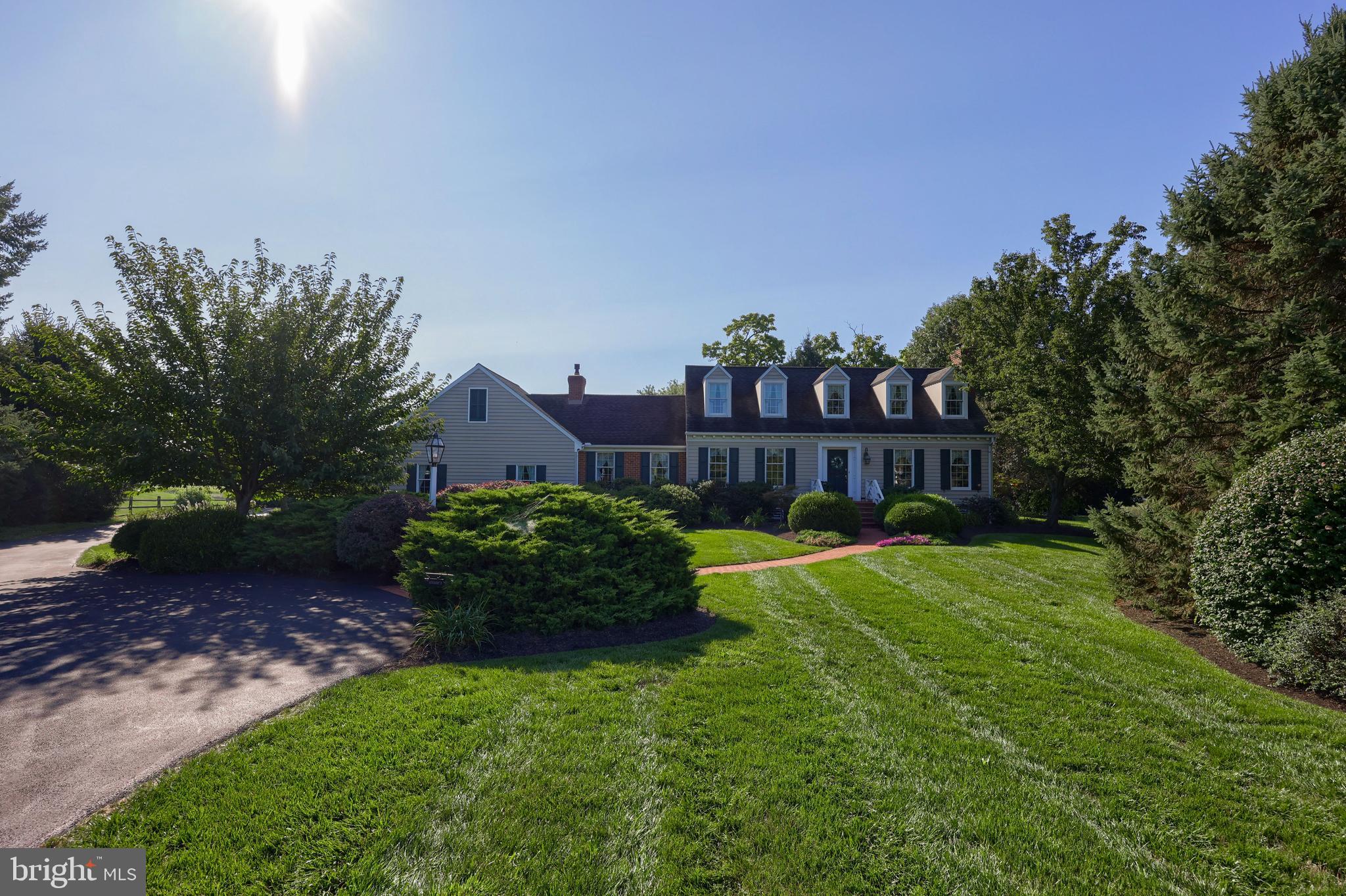 2070 Creek Hill Road Lancaster, PA 17601 - Photo 5 of 101