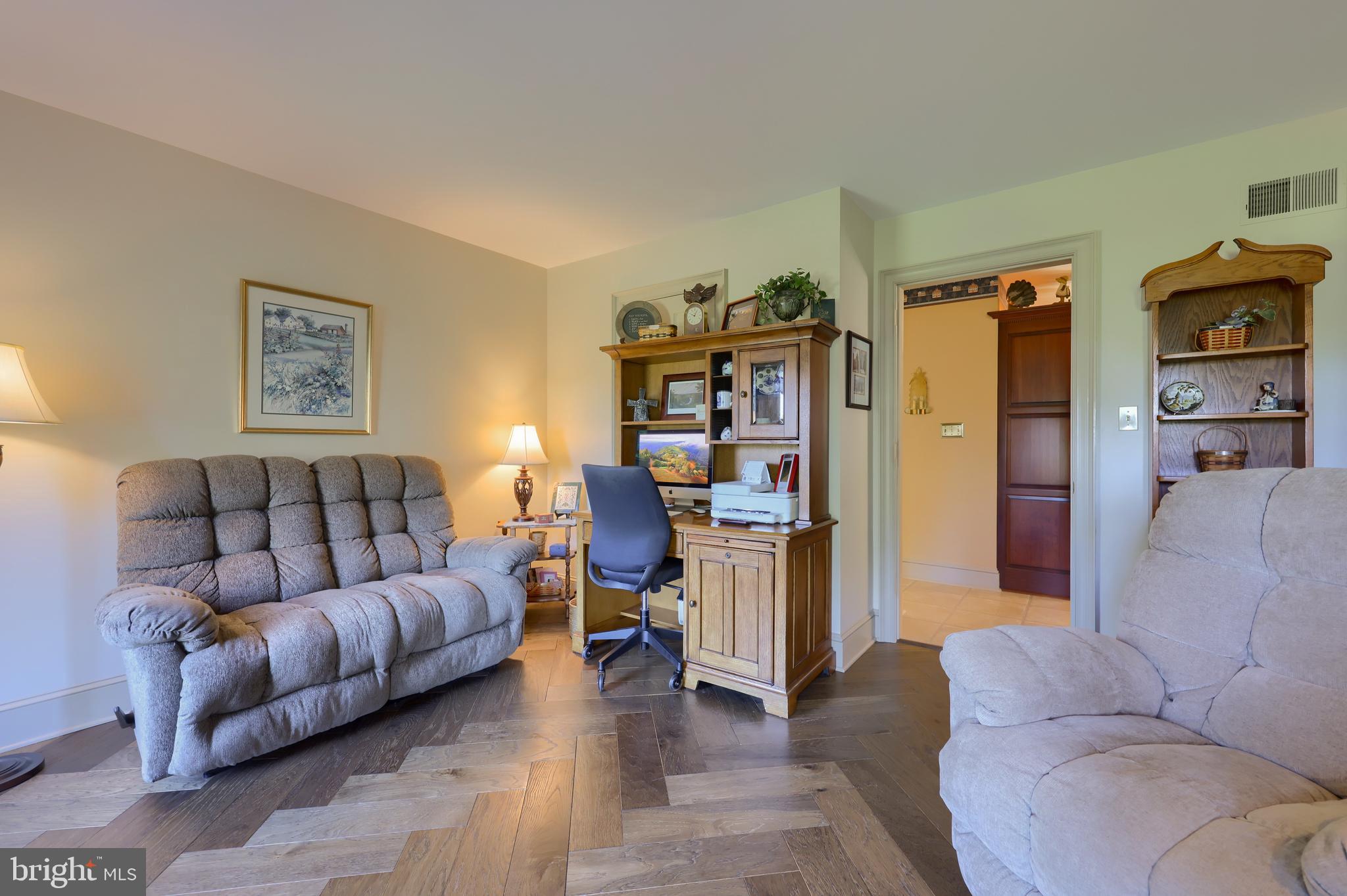 2070 Creek Hill Road Lancaster, PA 17601 - Photo 56 of 101