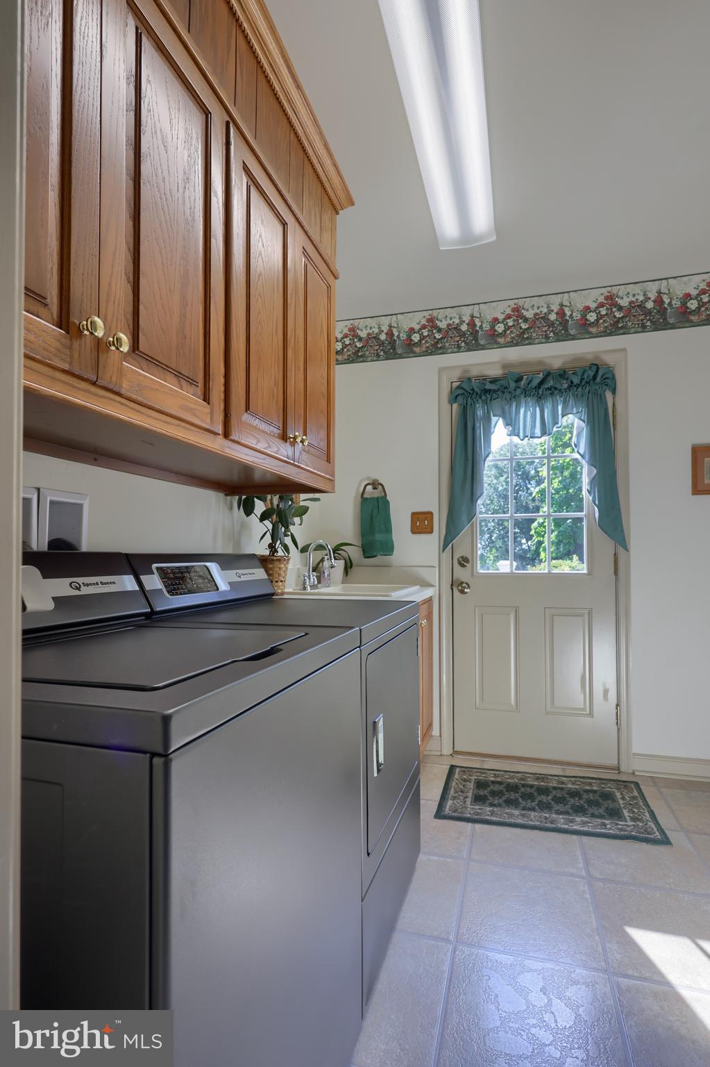 2070 Creek Hill Road Lancaster, PA 17601 - Photo 59 of 101