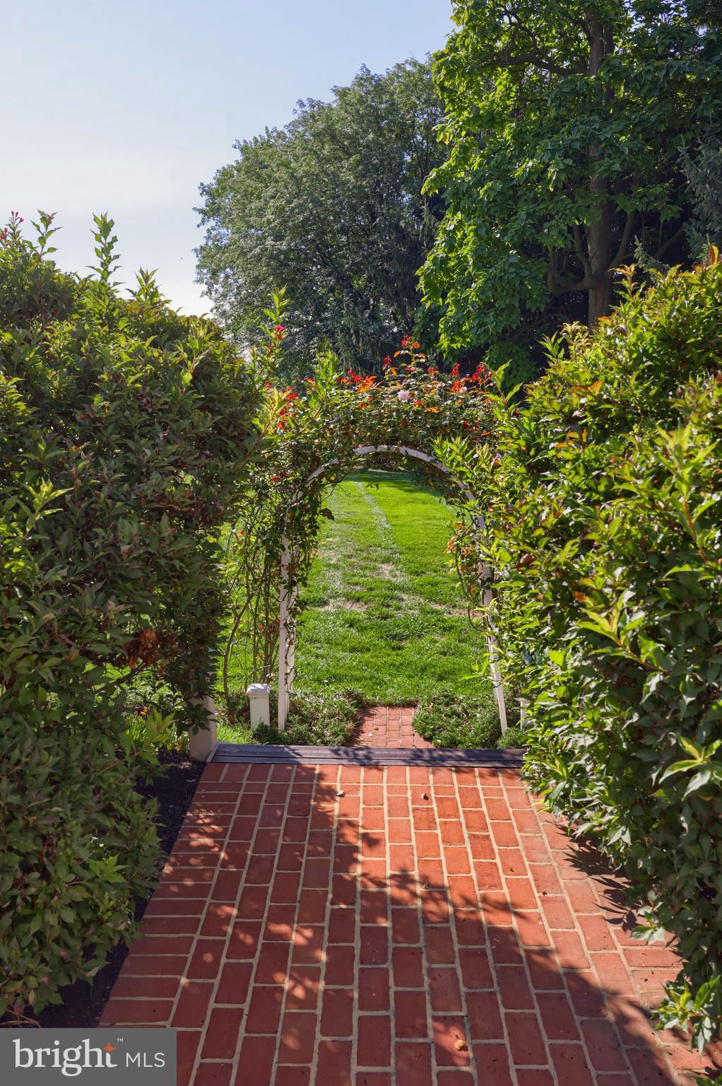 2070 Creek Hill Road Lancaster, PA 17601 - Photo 68 of 101