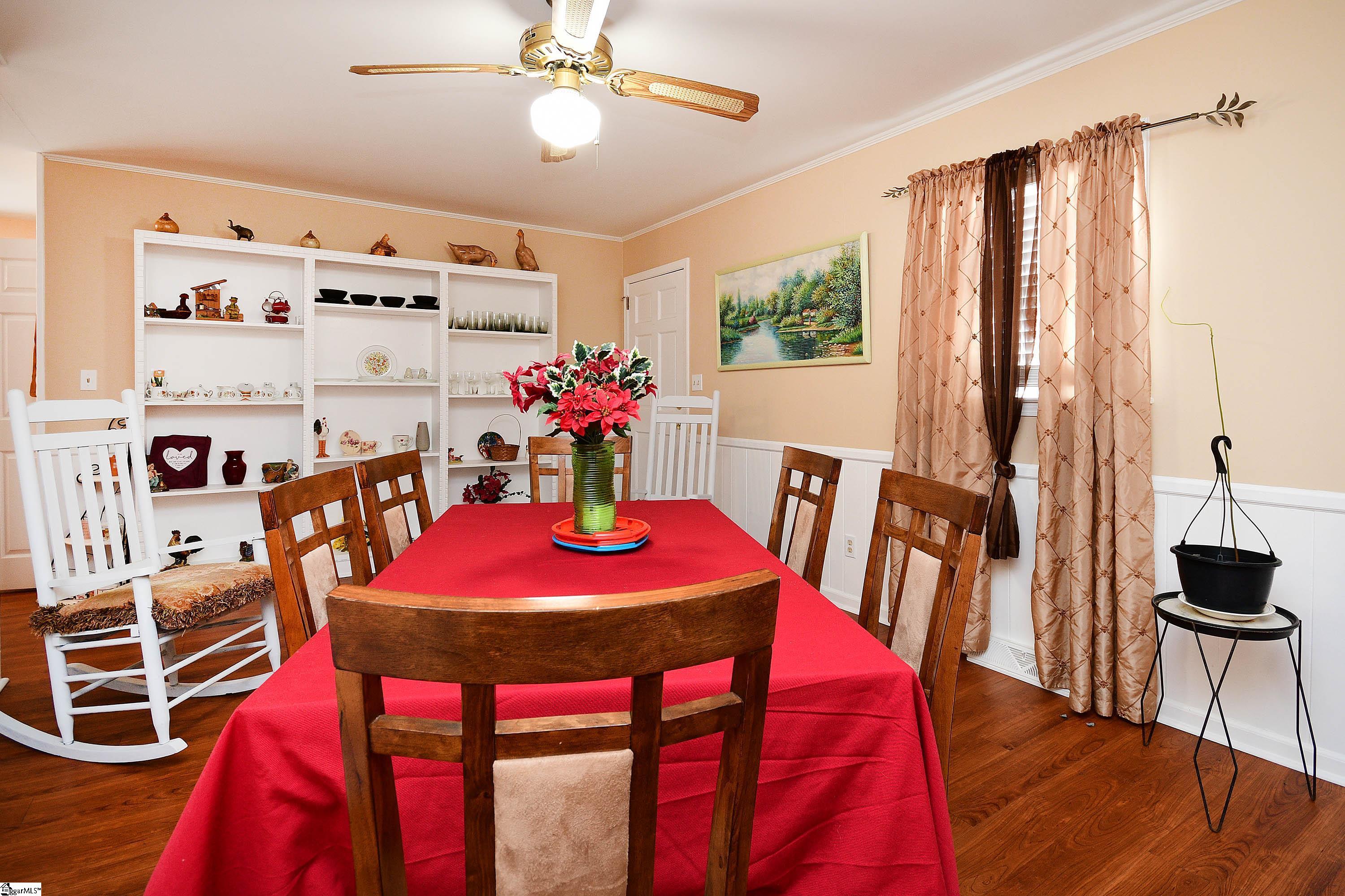 214 Brookmere Road Simpsonville, SC 29681 - Photo 13 of 35 Gallery Image 13