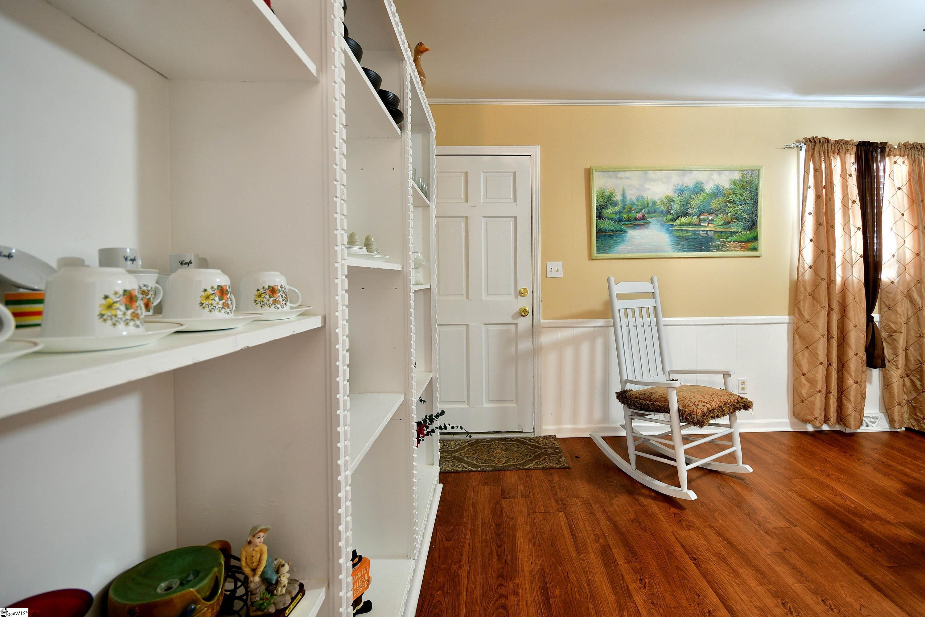 214 Brookmere Road Simpsonville, SC 29681 - Photo 10 of 35 Gallery Image 10