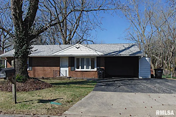 $110,000 | 206 South Travelstead Lane, Carbondale, IL 62901