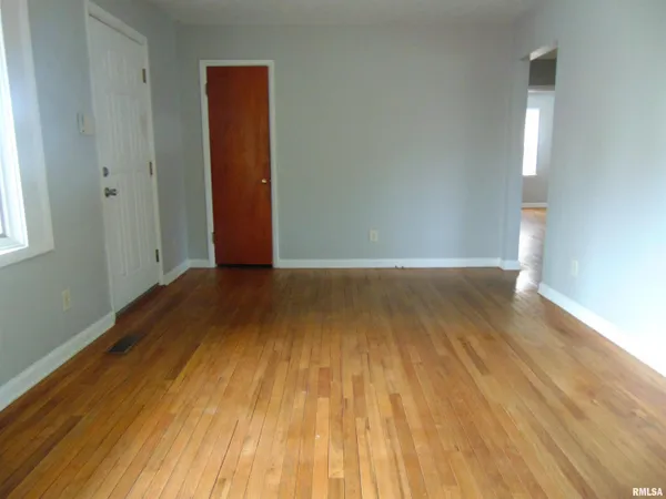 $110,000 | 206 South Travelstead Lane, Carbondale, IL 62901