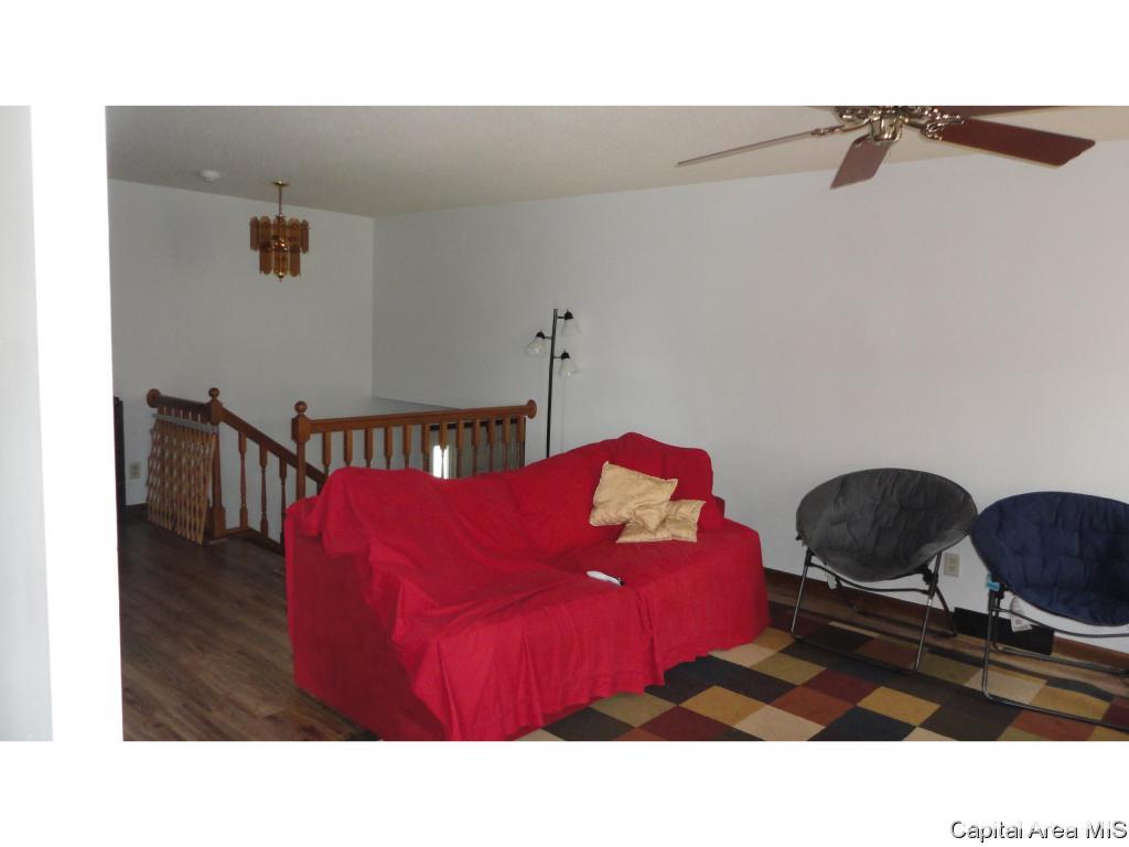 2304 Mayfair Road Springfield, IL 62703 - Photo 13 of 36