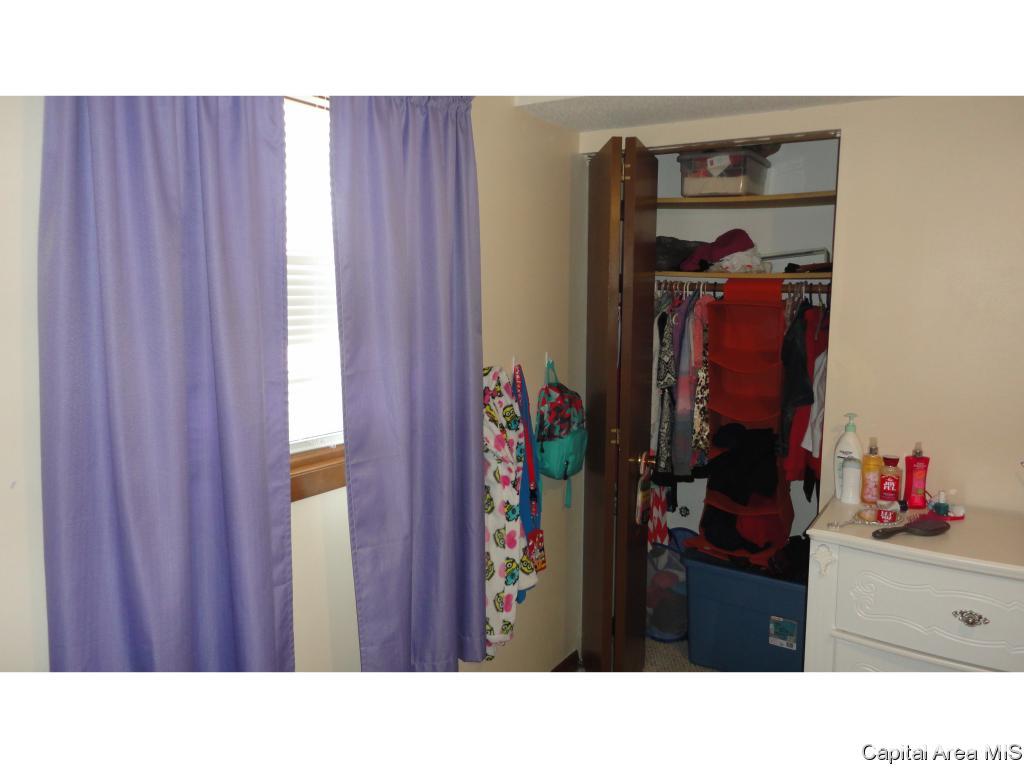 2304 Mayfair Road Springfield, IL 62703 - Photo 35 of 36
