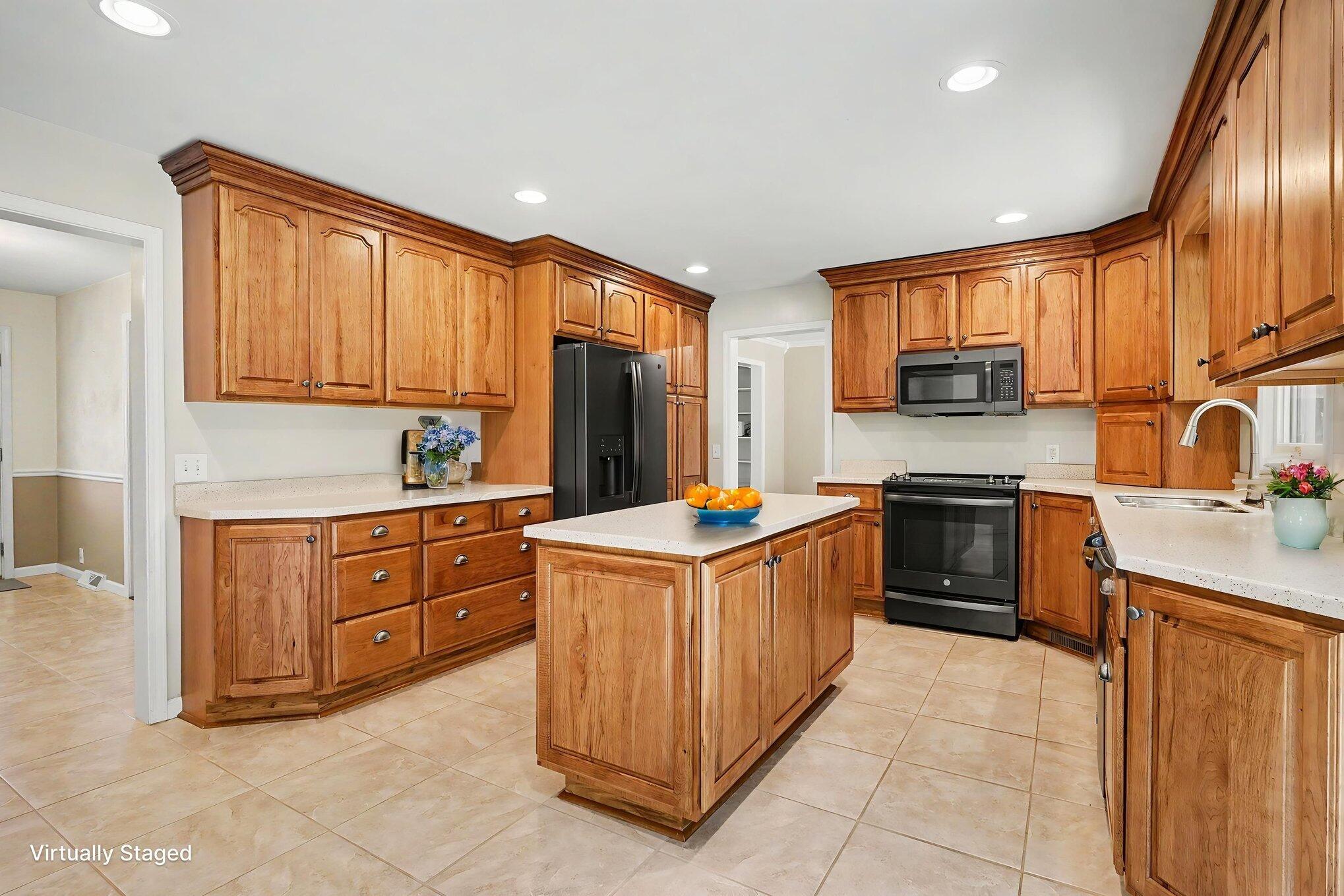 16115 Harbor View Drive Spring Lake, MI 49456 - Photo 12 of 49 045_file_5018
