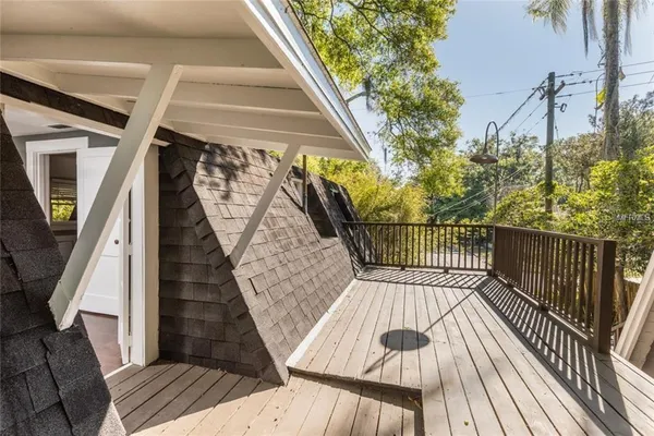 $2,685 | 1111 East Patterson Street, Tampa, FL 33604