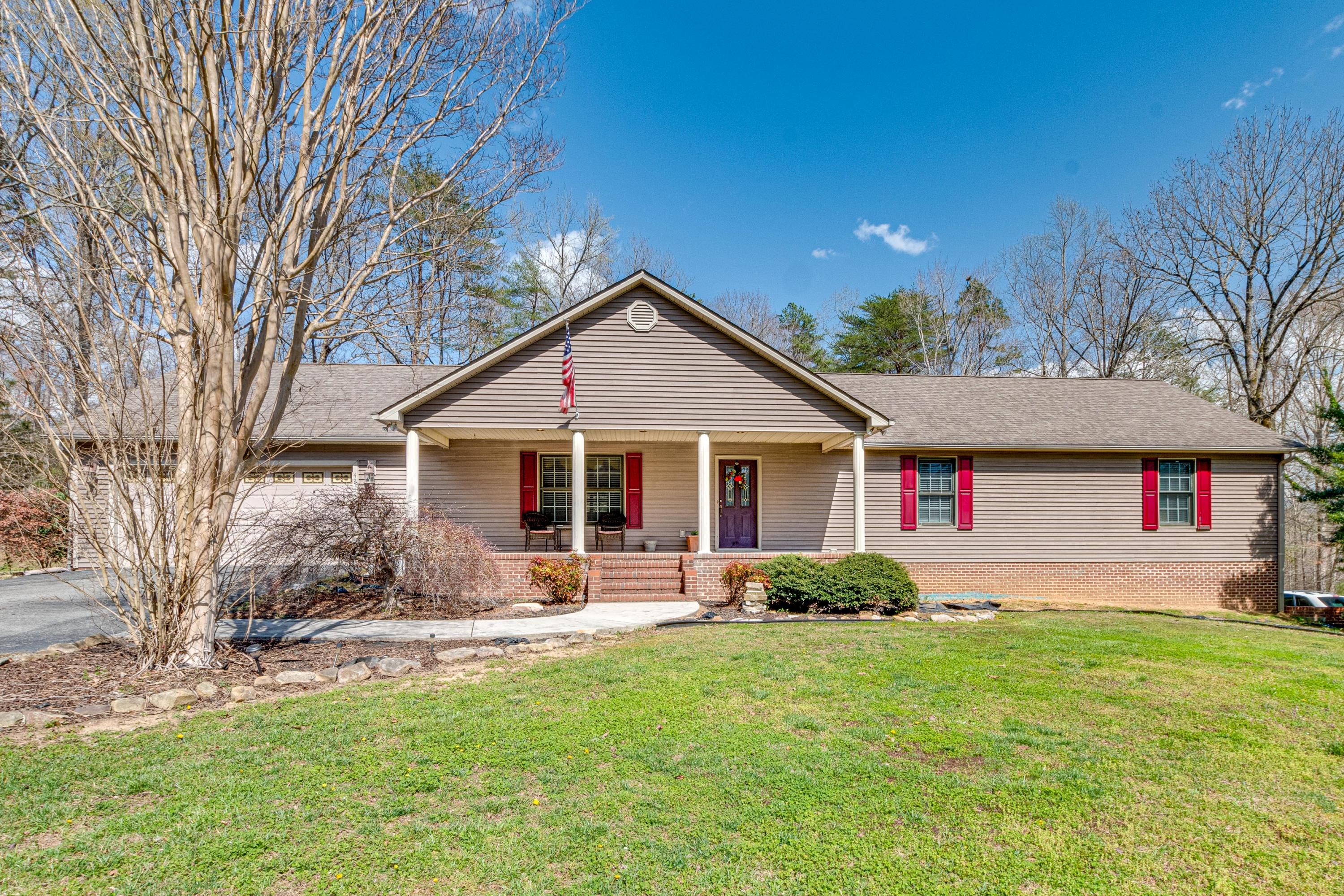 608 Blue Sewanee Road Dunlap, TN 37327 - Photo 1 of 36 608 Blue Sewanee Rd-1