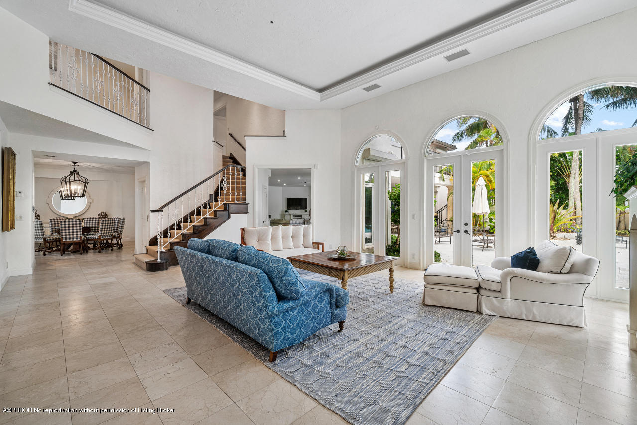 210 Eden Road Palm Beach, FL 33480 - Photo 4 of 20 003-210EdenRoad-PalmBeach-FL-33480-small