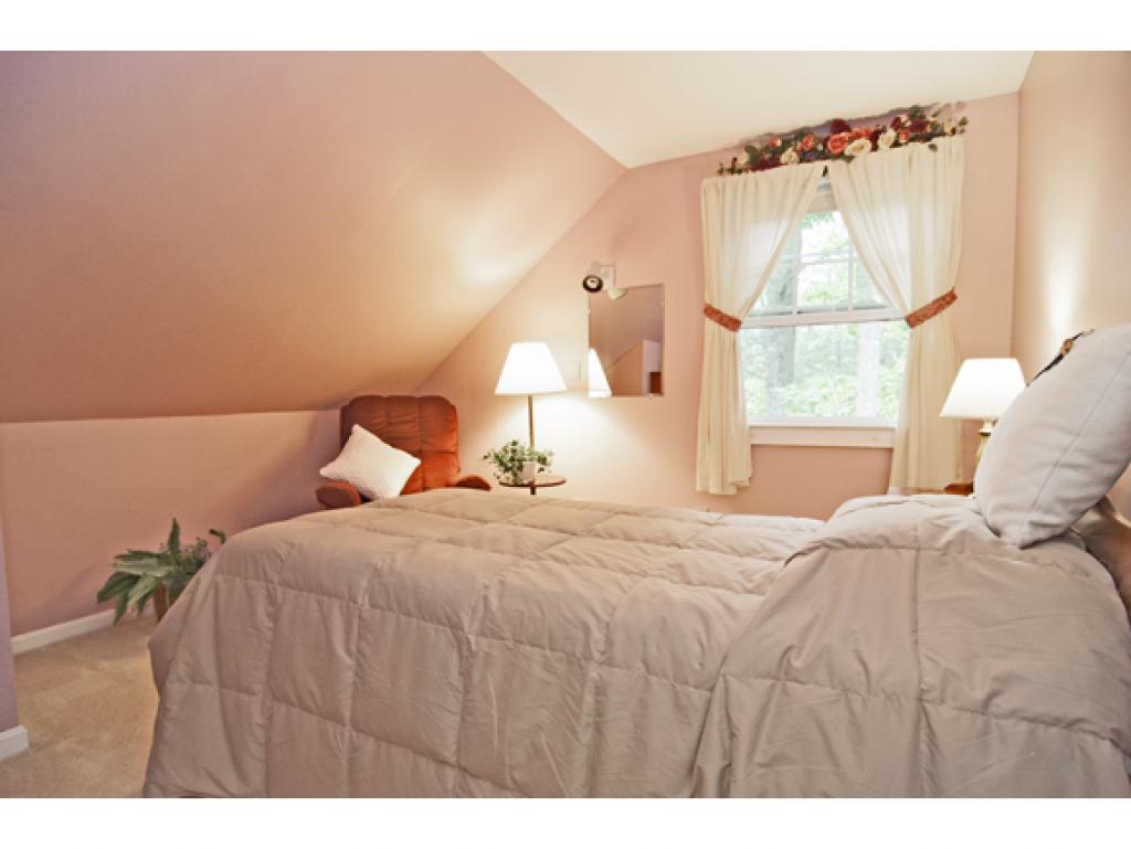 49 Knox Road Bow, NH 03304 - Photo 13 of 20