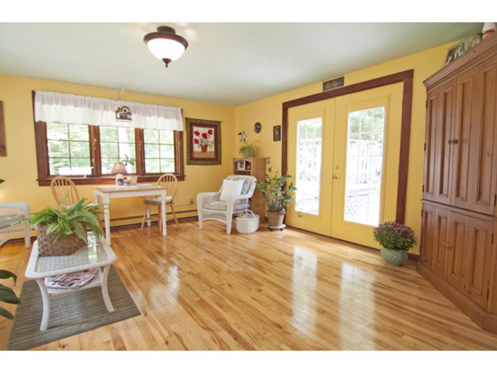 49 Knox Road Bow, NH 03304 - Photo 4 of 20