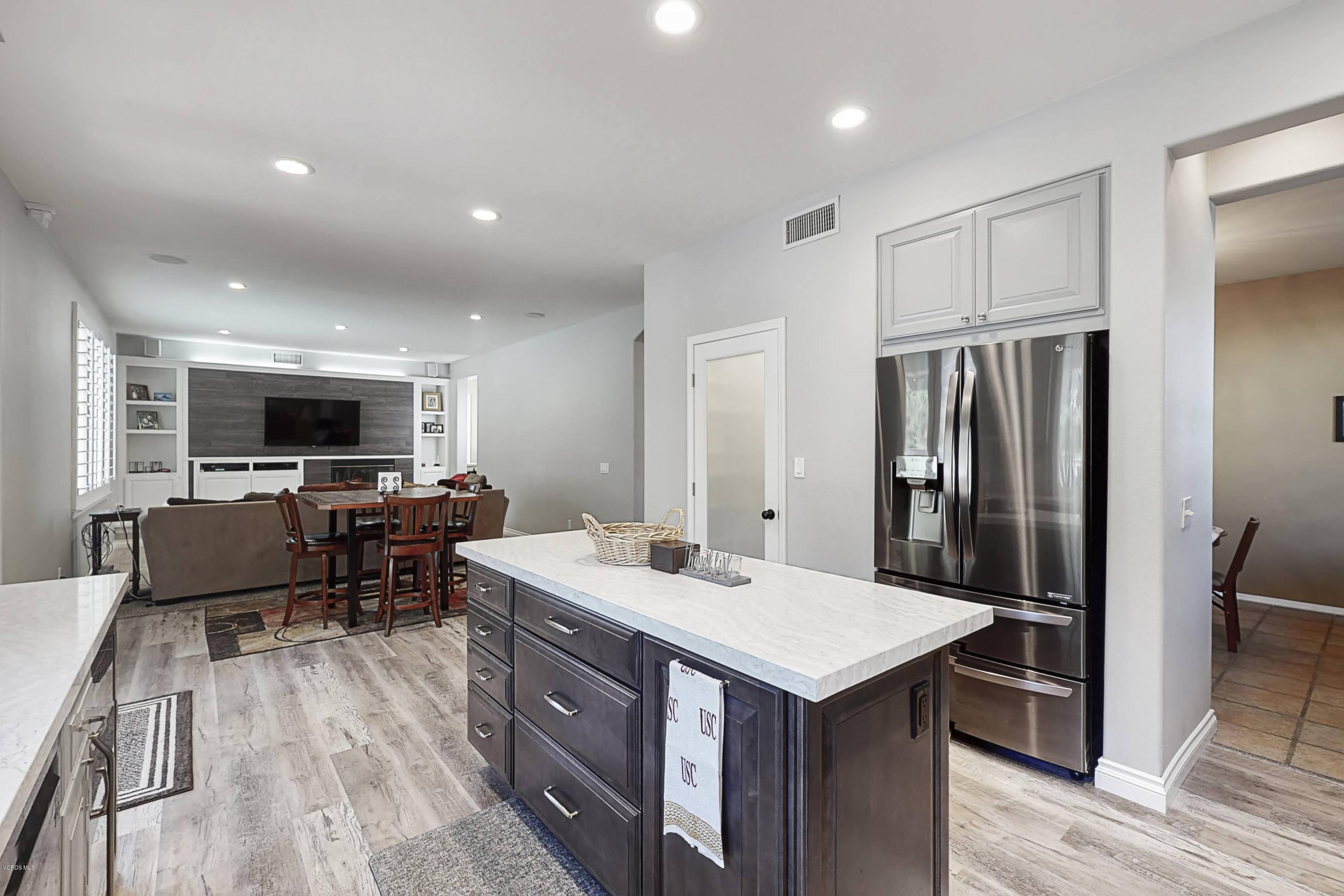 2248 Rudolph Drive Simi Valley, CA 93065 - Photo 18 of 78 2248-Rudolph-Dr-Simi-Valley-CA-93065-Uni