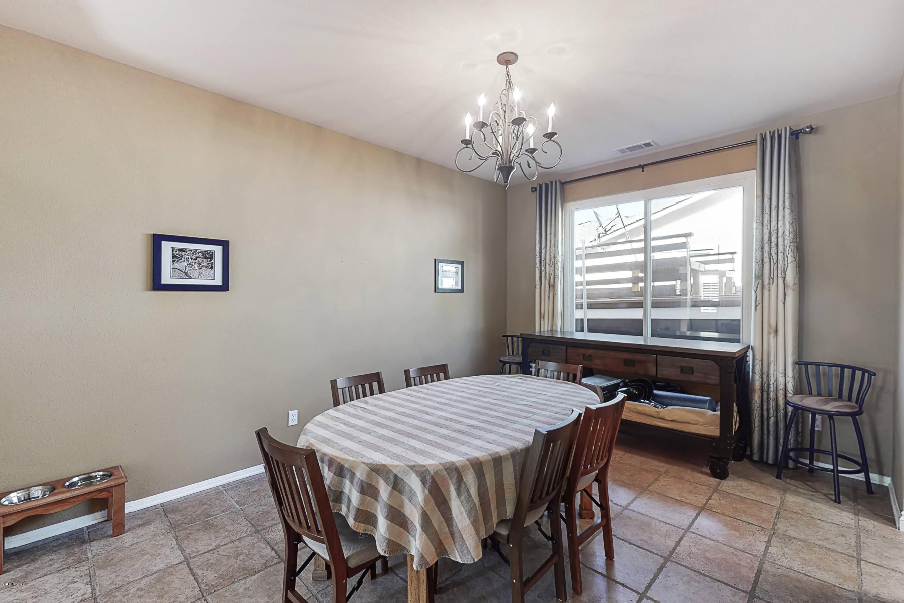 2248 Rudolph Drive Simi Valley, CA 93065 - Photo 21 of 78 2248-Rudolph-Dr-Simi-Valley-CA-93065-Uni