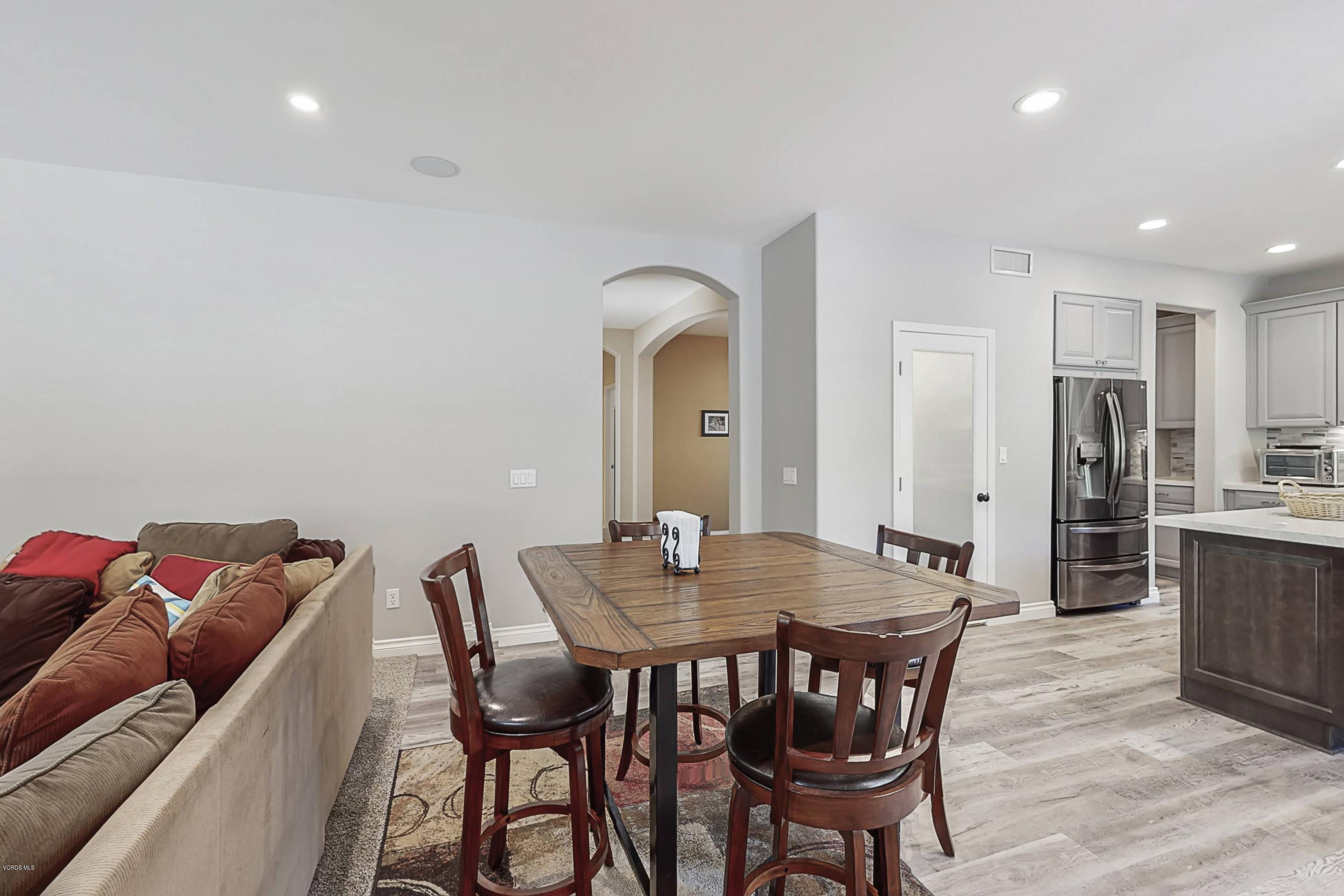 2248 Rudolph Drive Simi Valley, CA 93065 - Photo 26 of 78 2248-Rudolph-Dr-Simi-Valley-CA-93065-Uni