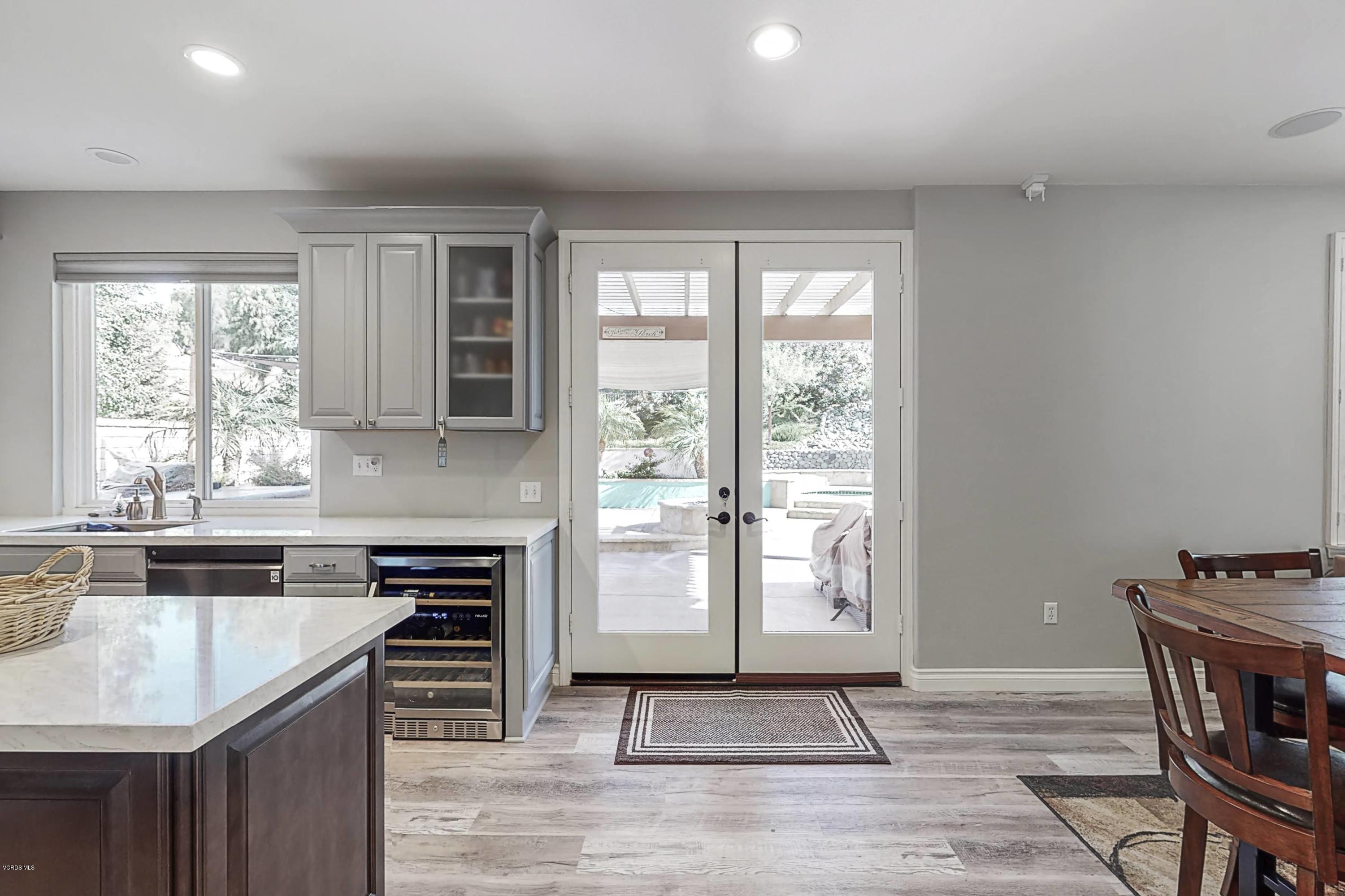 2248 Rudolph Drive Simi Valley, CA 93065 - Photo 29 of 78 2248-Rudolph-Dr-Simi-Valley-CA-93065-Uni