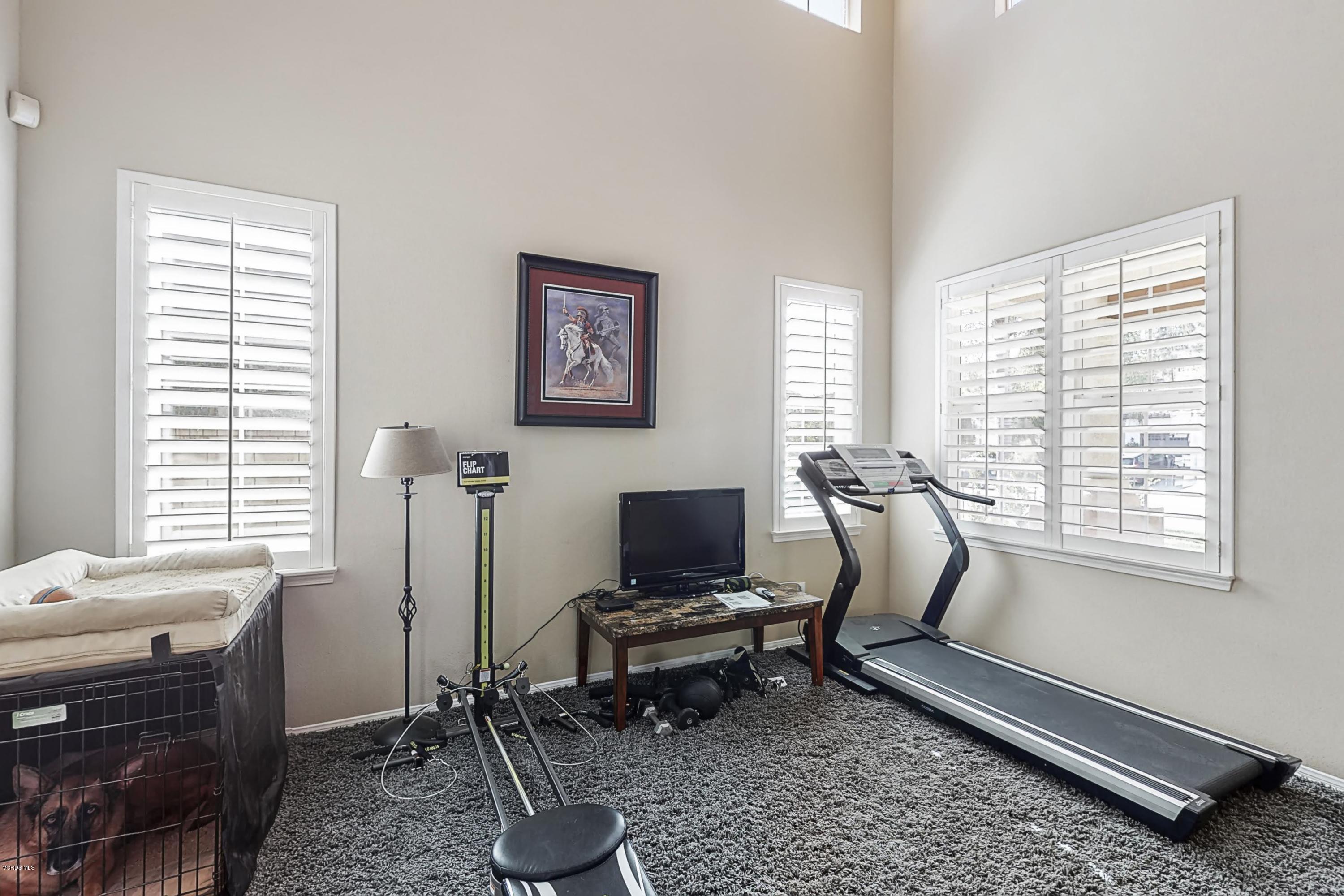 2248 Rudolph Drive Simi Valley, CA 93065 - Photo 46 of 78 2248-Rudolph-Dr-Simi-Valley-CA-93065-Uni