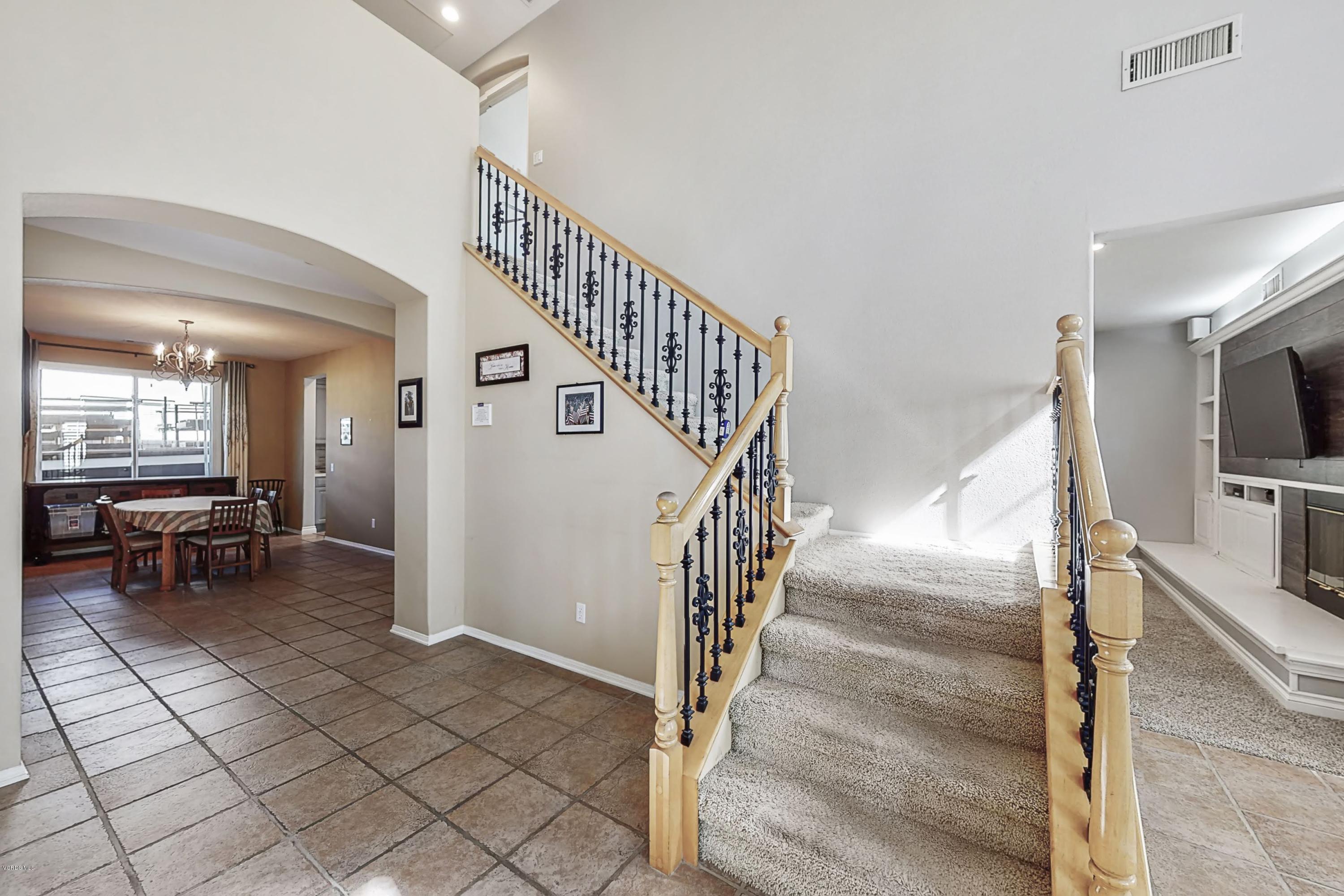 2248 Rudolph Drive Simi Valley, CA 93065 - Photo 47 of 78 2248-Rudolph-Dr-Simi-Valley-CA-93065-Uni