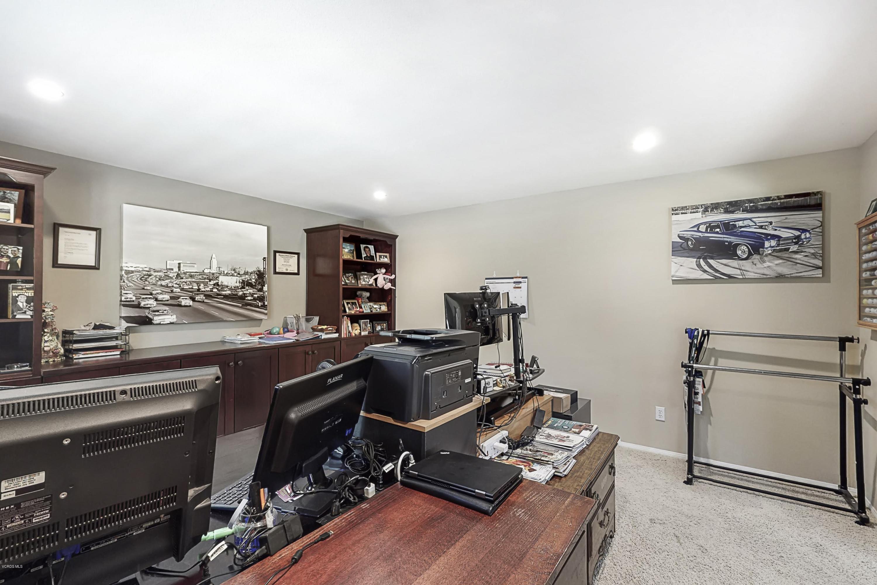 2248 Rudolph Drive Simi Valley, CA 93065 - Photo 52 of 78 2248-Rudolph-Dr-Simi-Valley-CA-93065-Uni