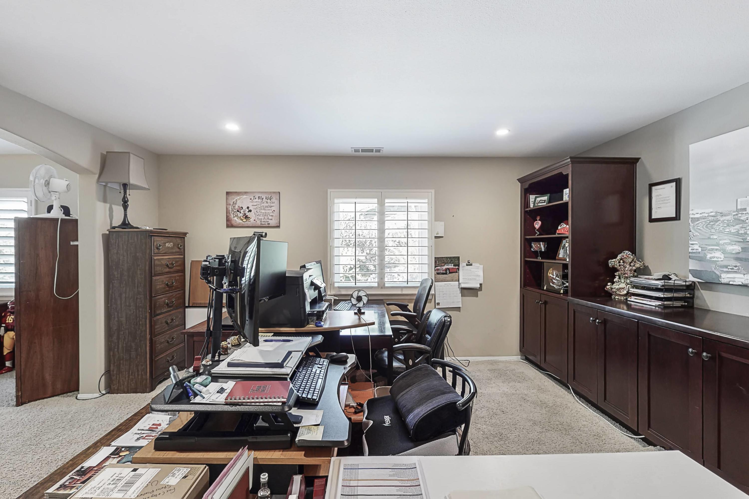 2248 Rudolph Drive Simi Valley, CA 93065 - Photo 55 of 78 2248-Rudolph-Dr-Simi-Valley-CA-93065-Uni