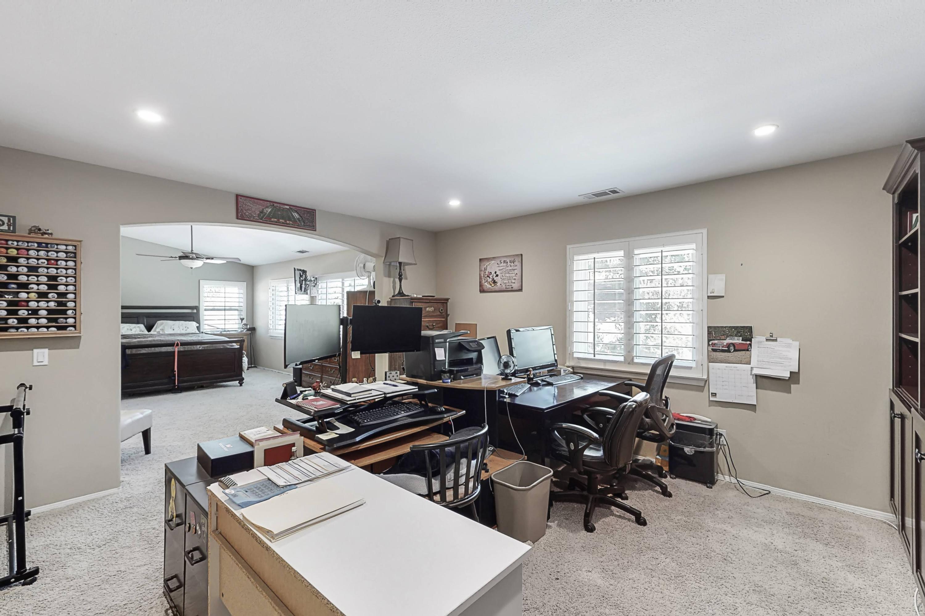 2248 Rudolph Drive Simi Valley, CA 93065 - Photo 57 of 78 2248-Rudolph-Dr-Simi-Valley-CA-93065-Uni