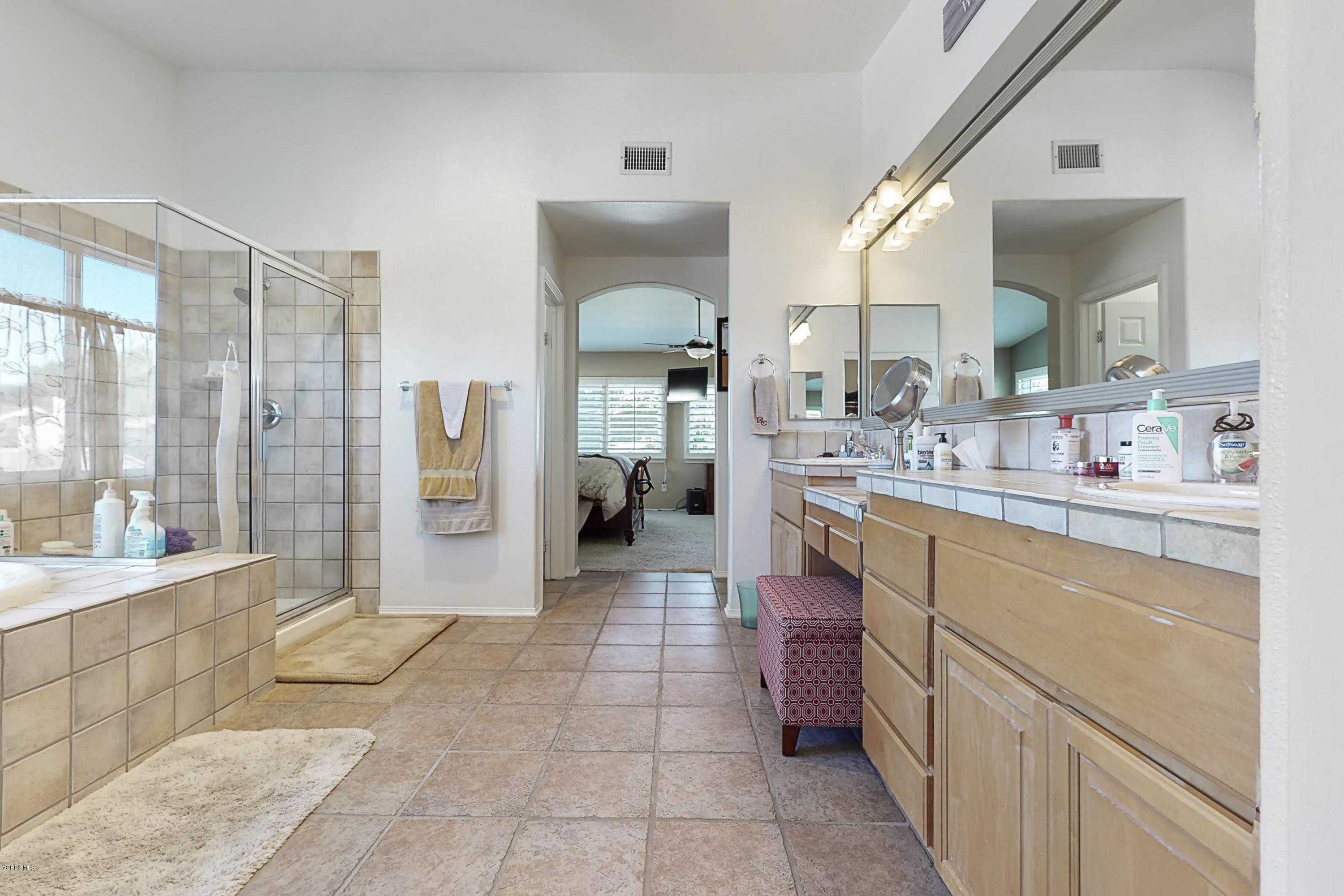 2248 Rudolph Drive Simi Valley, CA 93065 - Photo 63 of 78 2248-Rudolph-Dr-Simi-Valley-CA-93065-Uni